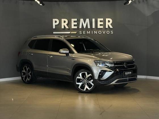 VOLKSWAGEN TAOS 1.4 250 TSI TOTAL FLEX HIGHLINE AUTOMÁTICO